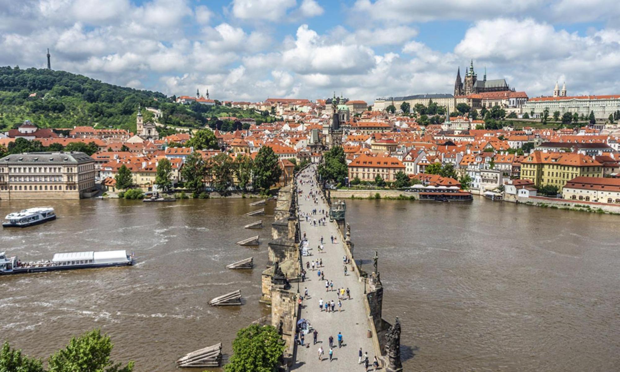 Apartment With Balcony And Parking Near The Prague Museum Bagian luar foto